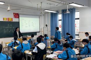 ?萨拉赫：托雷斯身材比你好 阿诺德：他和我能进50球你才进20